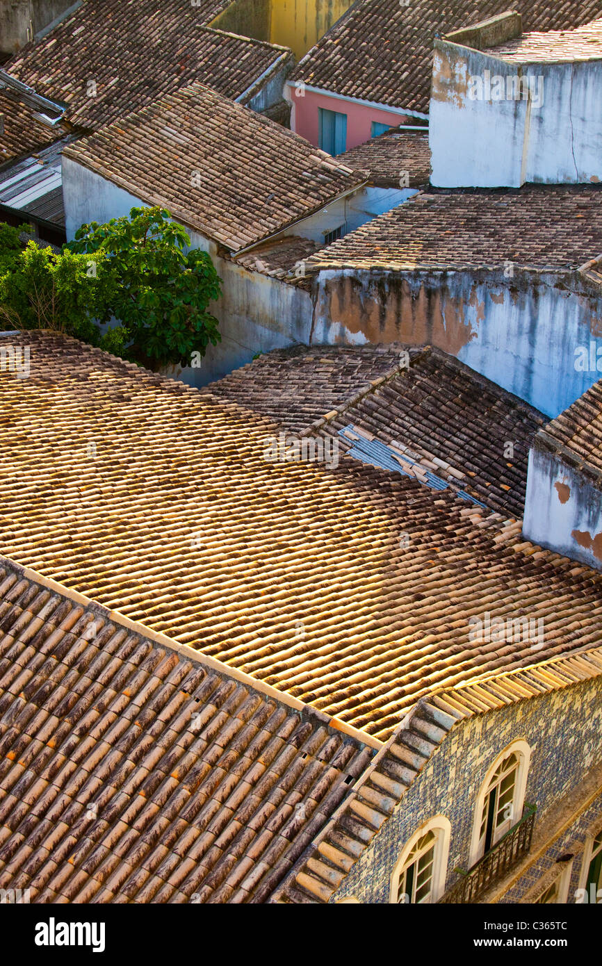 Vista sul tetto del Pelourinho, città vecchia, Salvador, Brasile Foto Stock