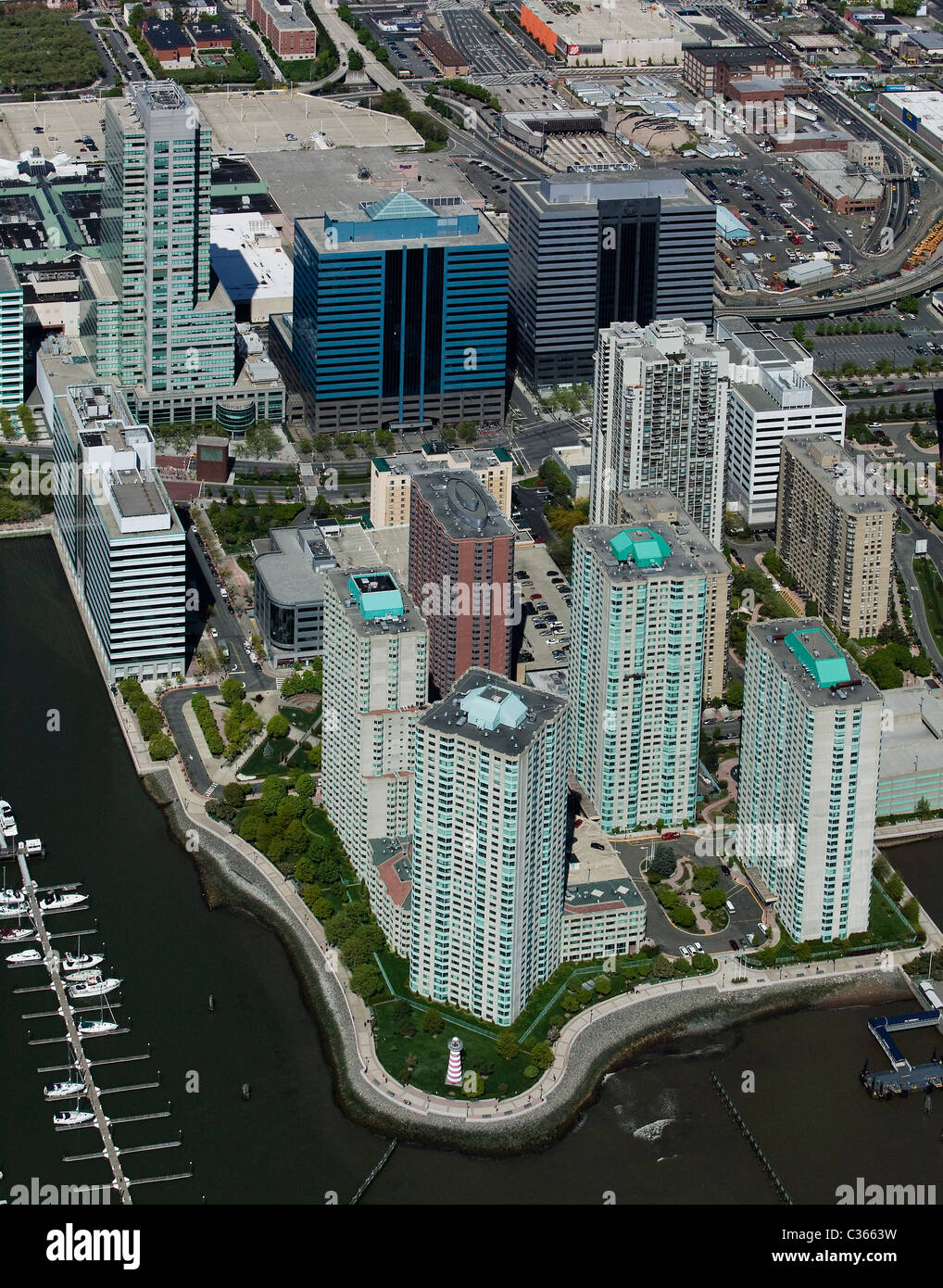 Fotografia aerea residenziale sopra edifici alti Newport New Jersey Foto Stock