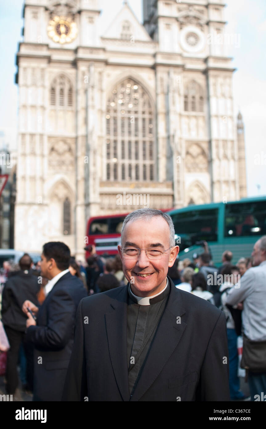 Ritratto di destra il reverendo dottor John Hall, Decano di Westminster prese alla vigilia delle nozze reali. Foto Stock