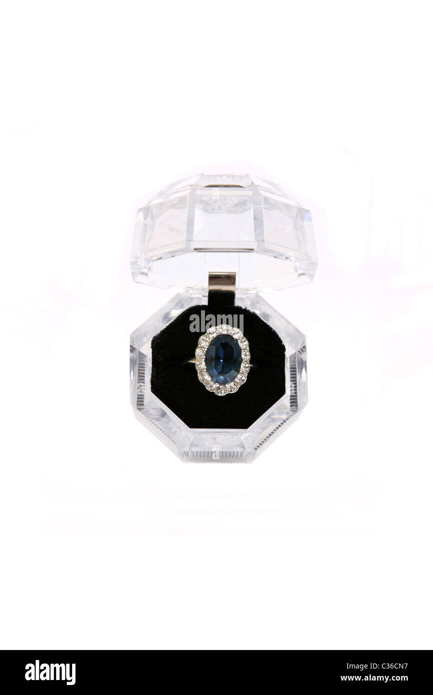 Copia della Principessa Diana's anello di fidanzamento - Vedere la descrizione Foto Stock
