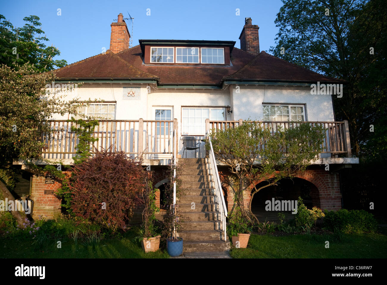 Blocco convertito-keepers house sulle rive del fiume Tamigi a Wallingford, Oxfordshire Foto Stock