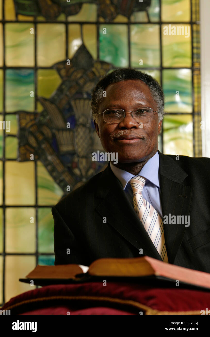 Il rev. Dr Samuel Kobia, WCC segretario generale 2004-2009 Foto Stock