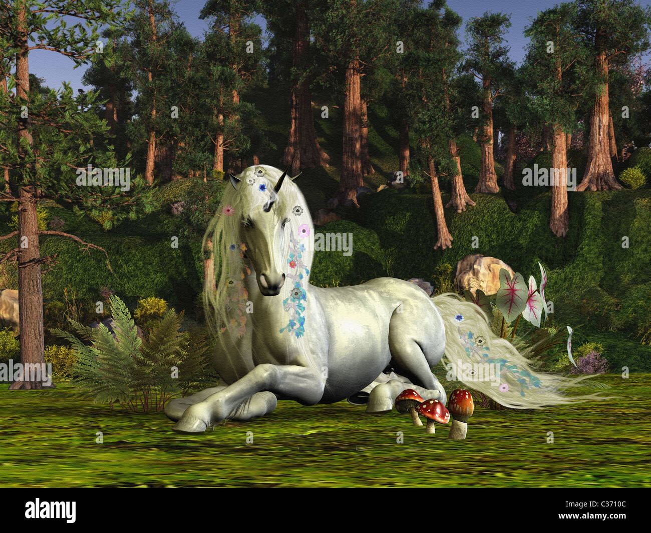 Un liocorno stag stabilisce a riposo fra la magia degli alberi della foresta. Foto Stock