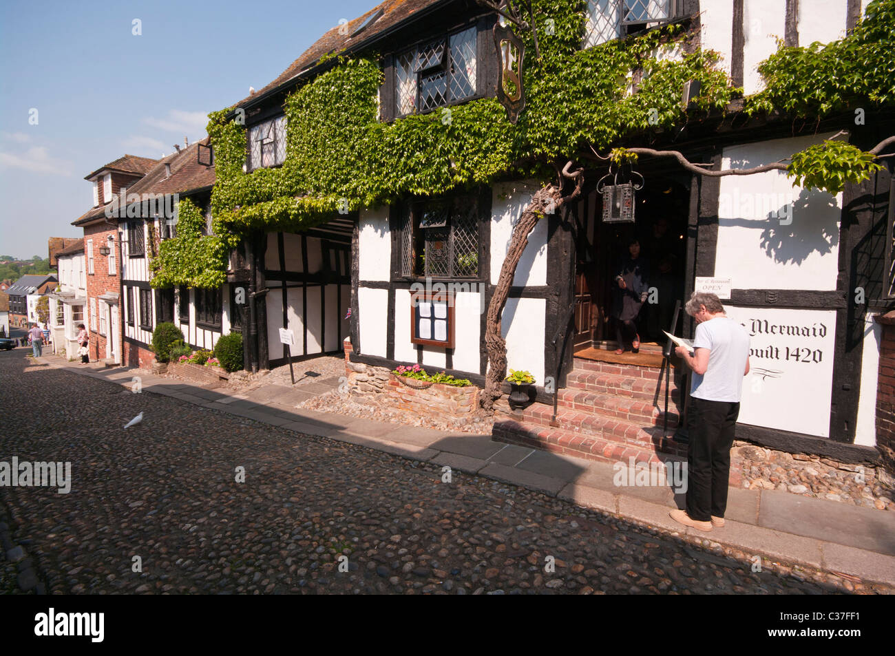 Visualizza in basso Mermaid Street Segala East Sussex England Foto Stock
