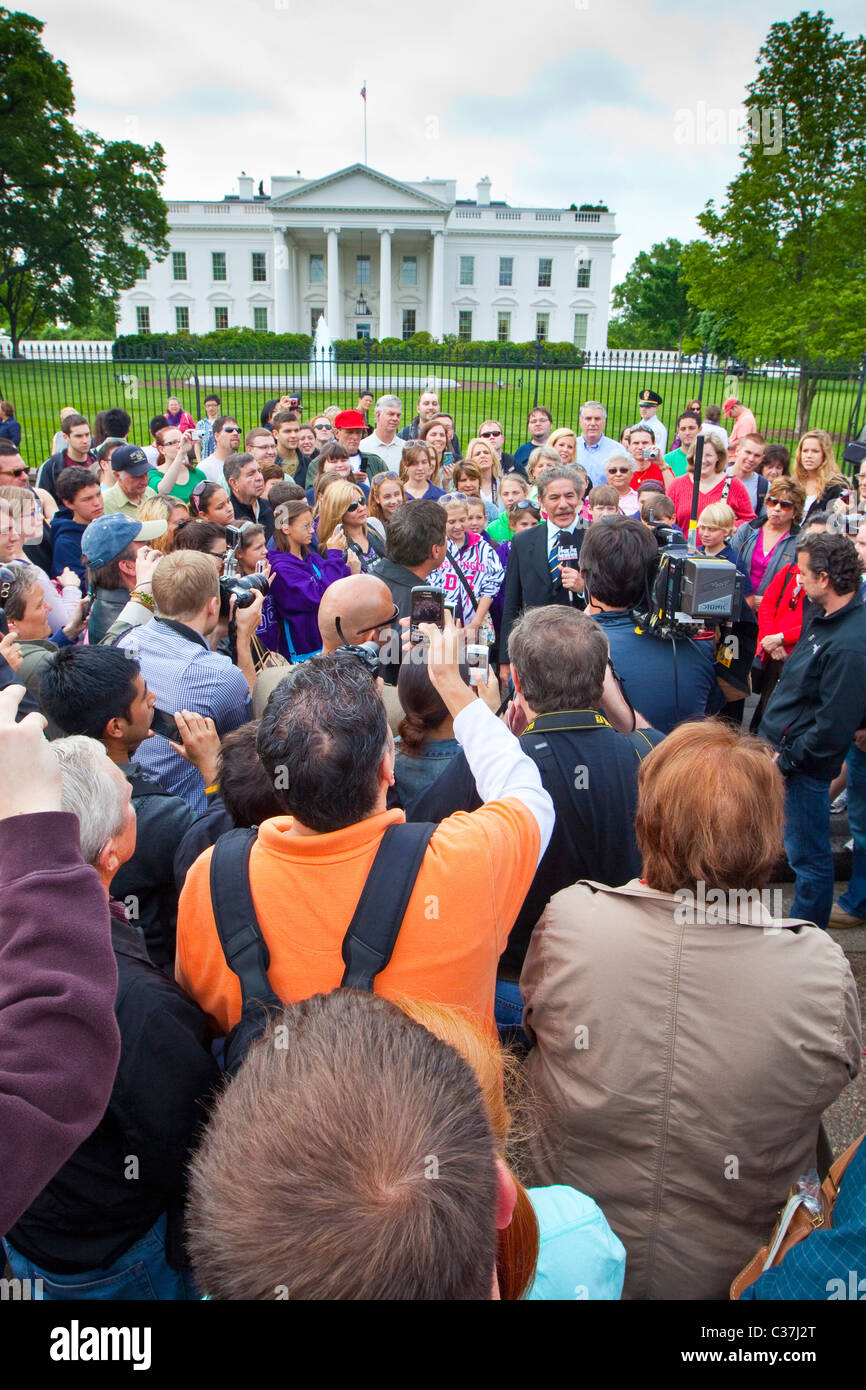 Geraldo Rivera per Fox news, casa bianca a maggio, 2 il giorno dopo che Osama bin Laden è stato ucciso, Washington DC Foto Stock