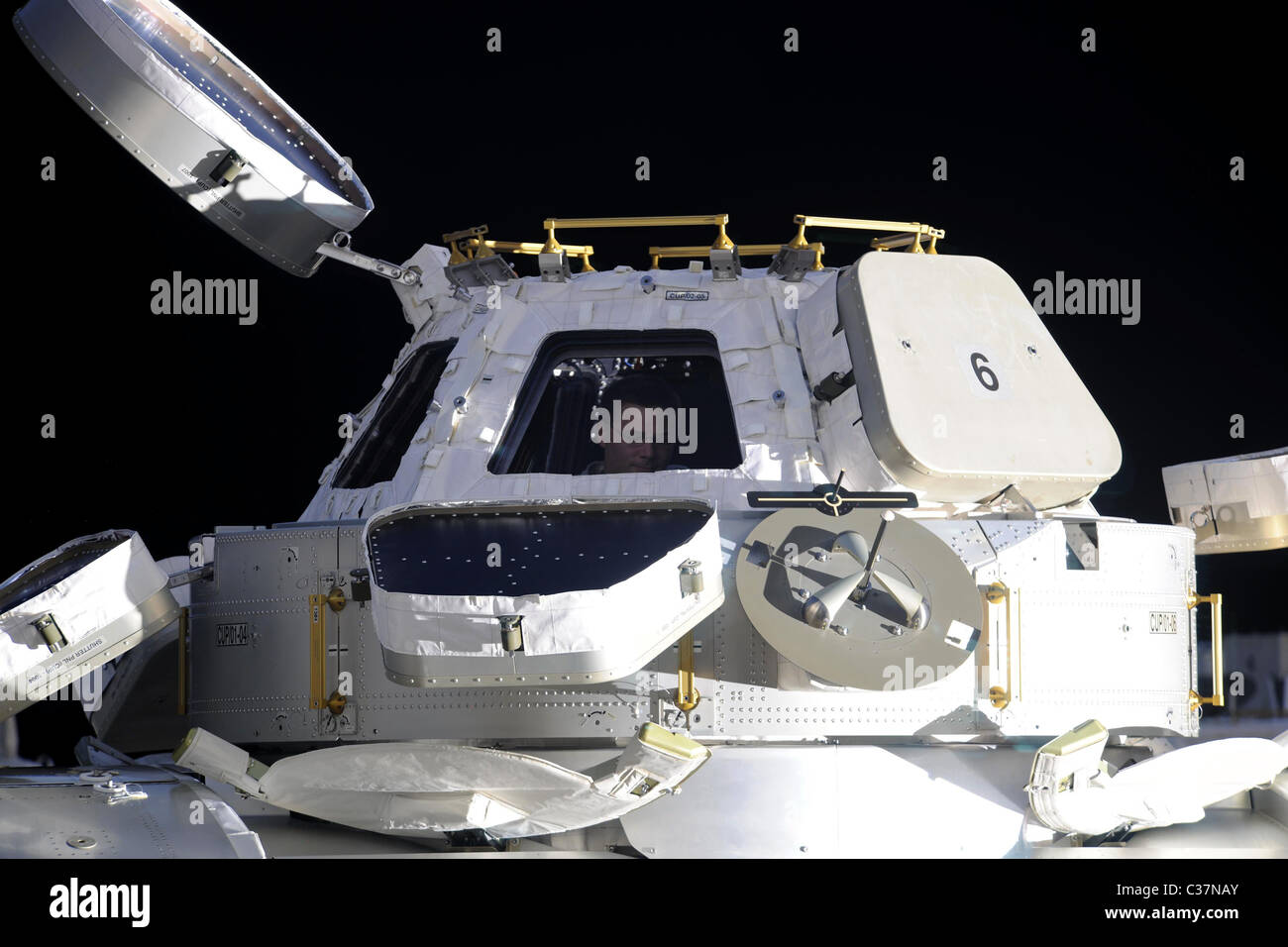 "La Cupola, attaccato al nadir lato della Stazione Spaziale Internazionale. Foto Stock