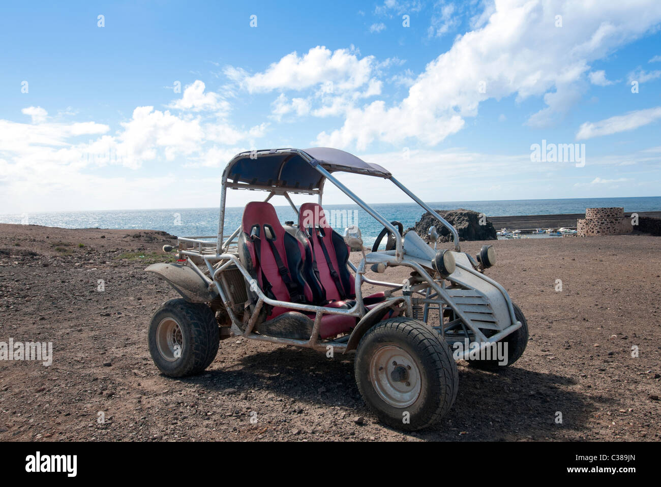 Dune Buggy 4 x 4 parcheggiato El Cotillo Fuerteventura Isole Canarie Foto Stock