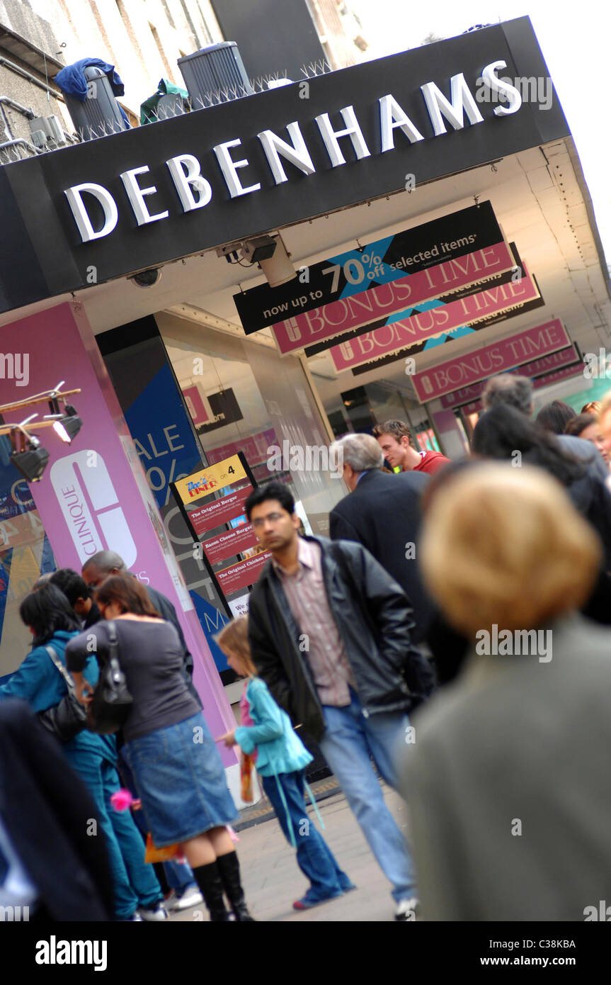 Esterno di un negozio Debenhams. Foto Stock
