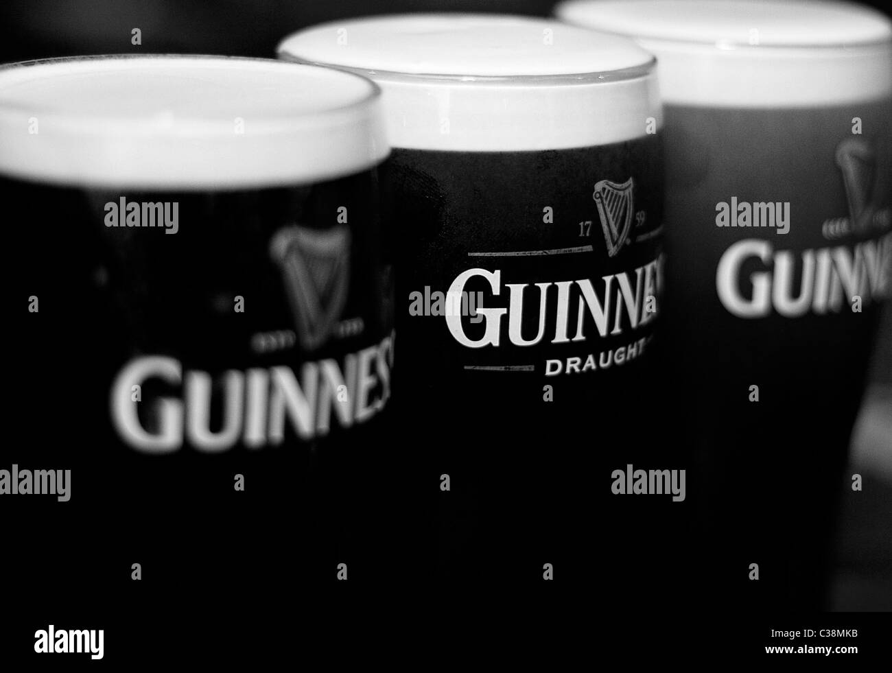 Immagine illustrativa di pinte di Guiness Foto Stock