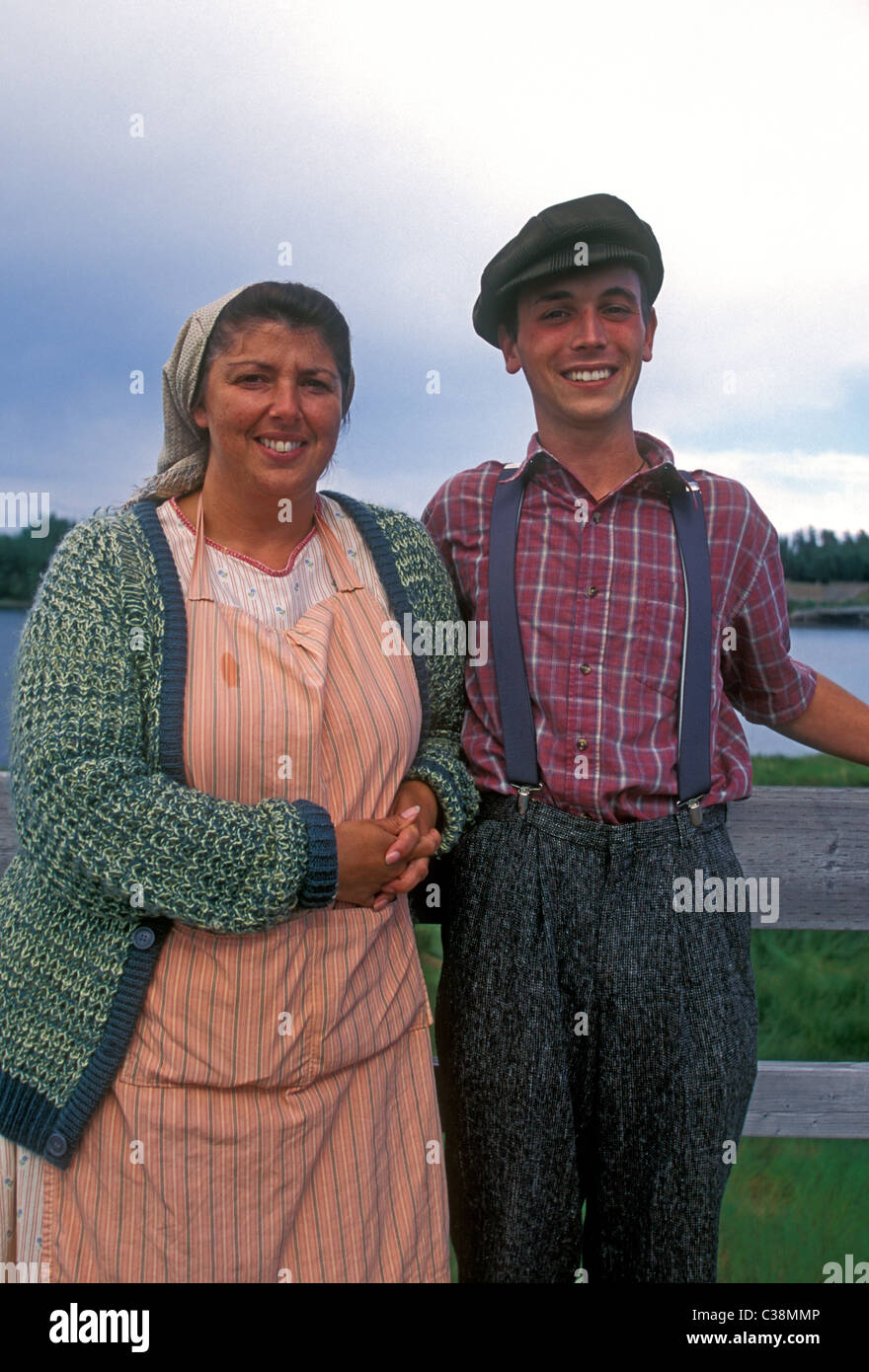 Francese canadese francese canadese persone persona uomo donna attori Le Pays de la Sagouine Bouctouche New Brunswick Provincia del Canada Foto stock Alamy