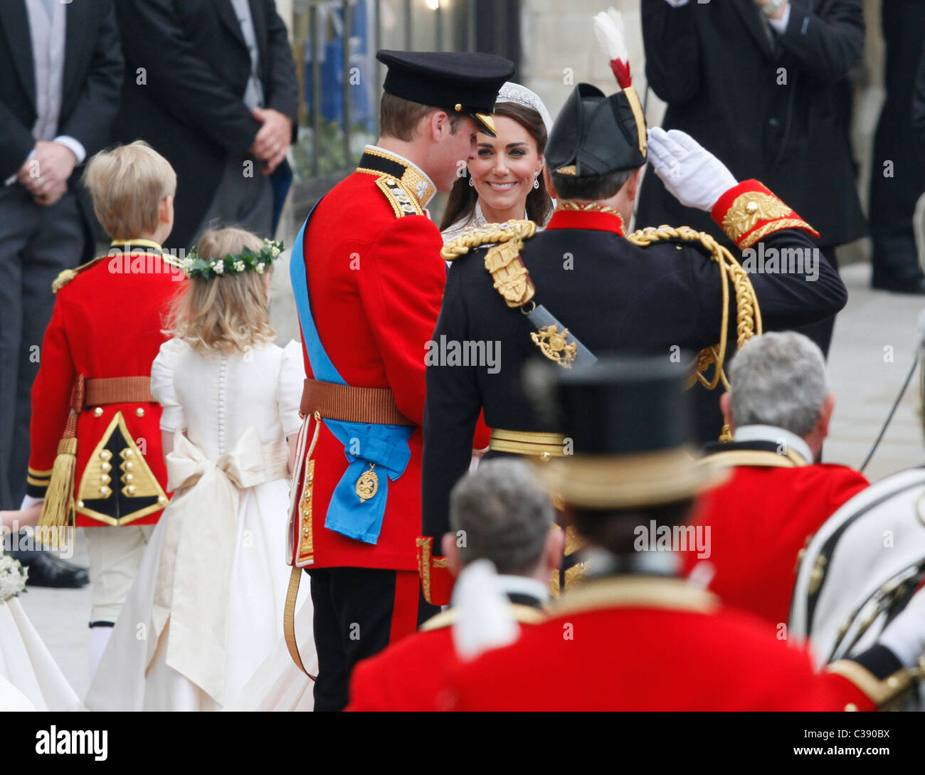 Il principe William e Kate Middleton Royal Wedding Westminster Abbey Abbazia di Westminster Londra Inghilterra 29 aprile 2011 Foto Stock
