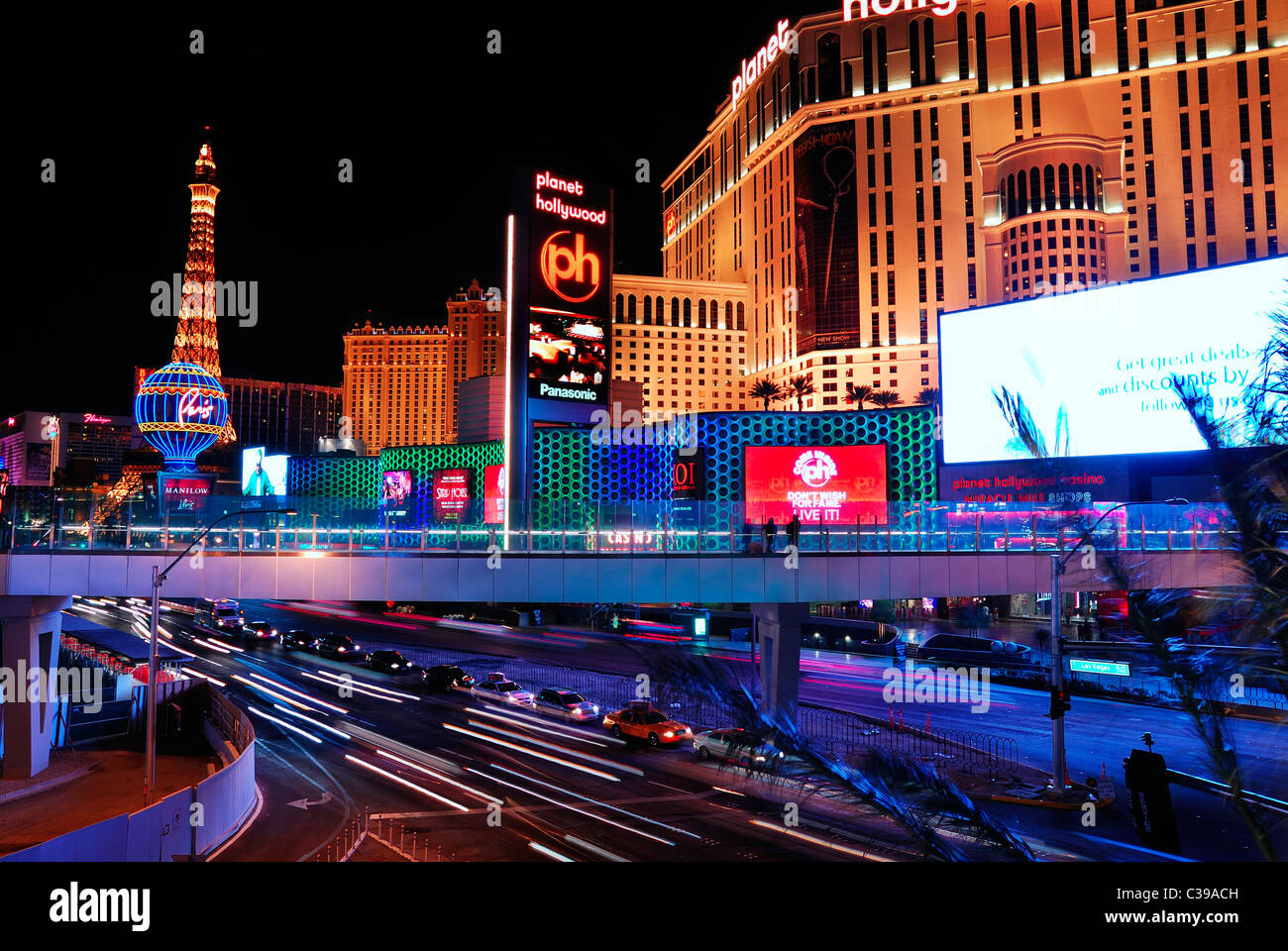 Las Vegas Strip street vista notturna Foto Stock