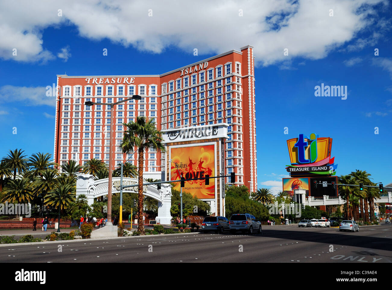 Treasure Island Hotel and Casino, Las Vegas, sulla striscia. Il Nevada. Foto Stock