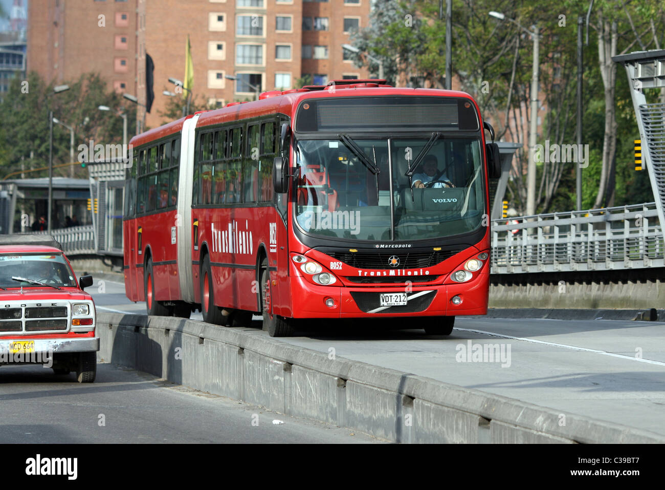 Bogotà bus metro. Bogotà, Bogotà Distretto Capitale, Colombia, Sud America Foto Stock