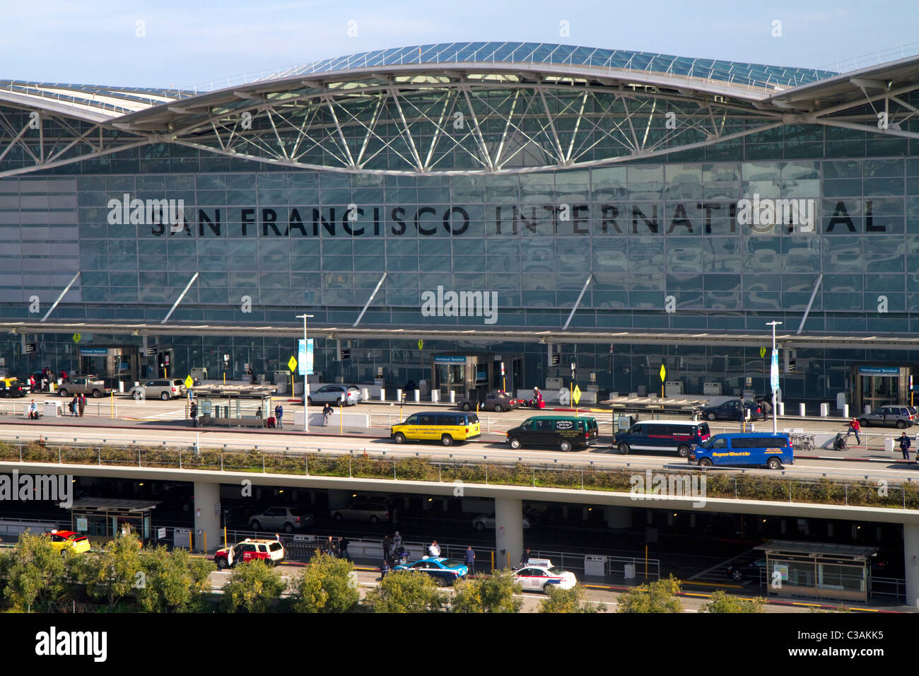 San Francisco International Airport Terminal si trova a sud del centro cittadino di San Francisco, California, Stati Uniti d'America. Foto Stock