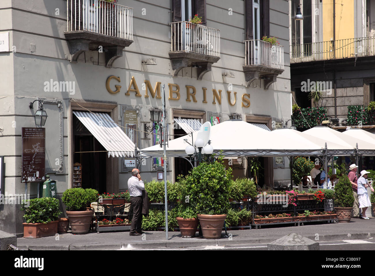 Il Gambrinus Cafe, Napoli, Italia Foto Stock