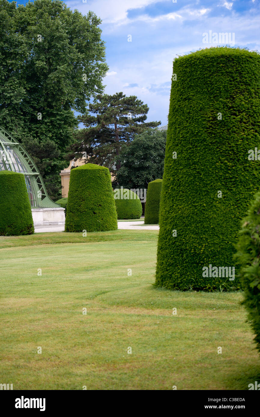 Palazzo di Schonbrunn gardens Foto Stock