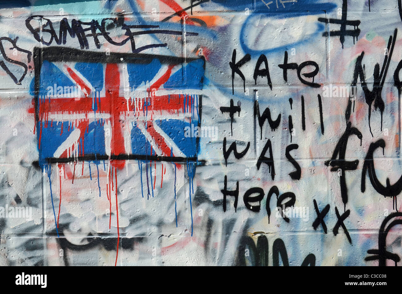 Graffiti con una bandiera dell'Union Jack al momento del Royal Wedding di William e Kate. Foto Stock