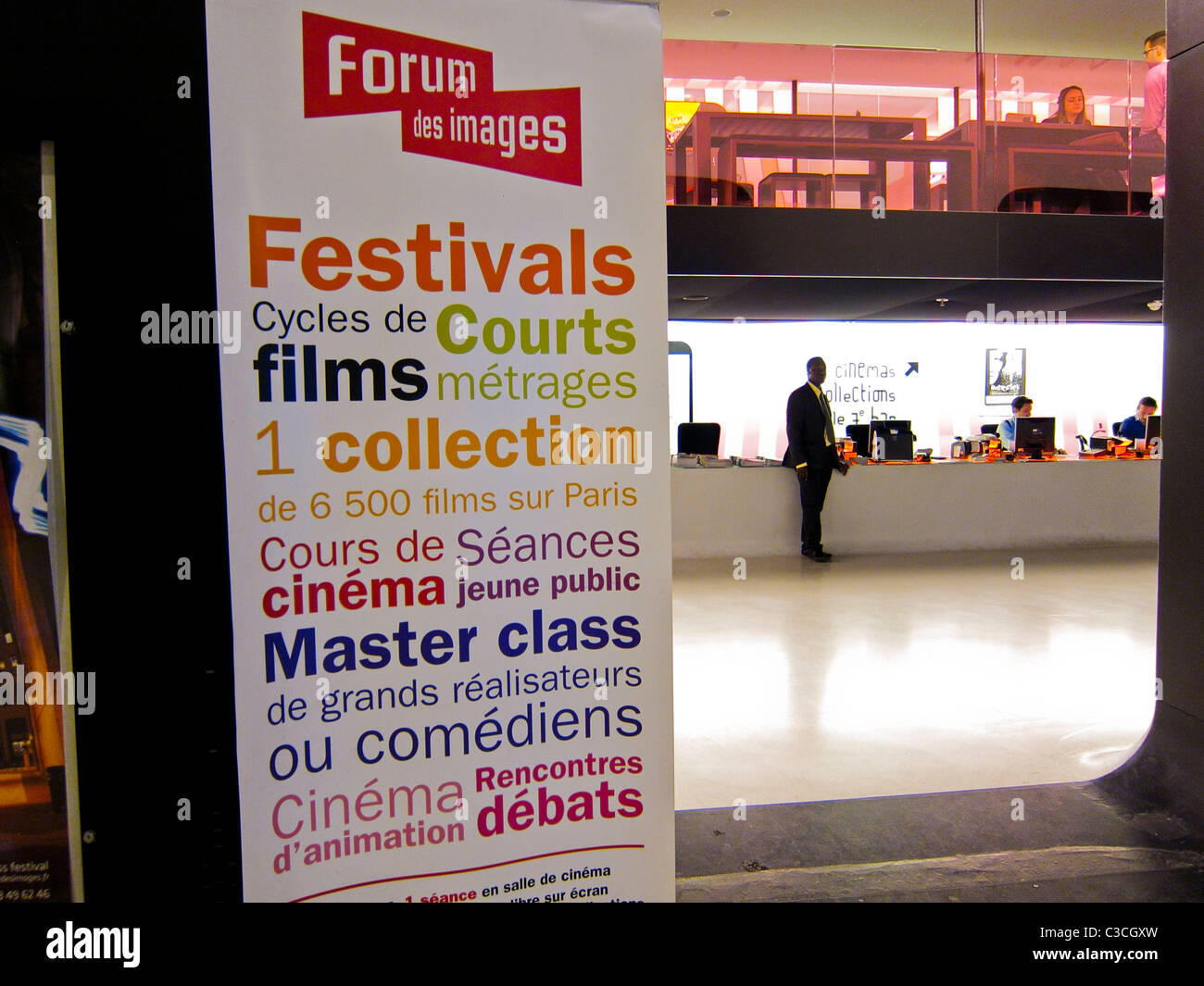 Parigi, Francia, ingresso al cinema francese "Forum des Images", al centro commerciale "le Forum des halles", all'insegna interna, alla hall del cinema Foto Stock