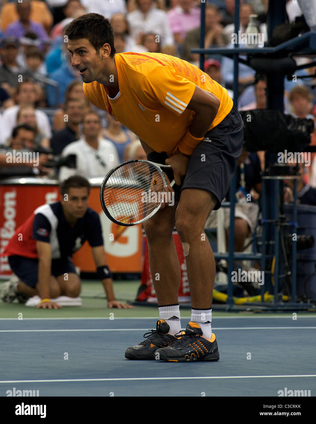 Novak Djokovic, Serbia, in azione a US Open Tennis Tournament a Flushing Meadows, New York, Stati Uniti d'America. Foto Stock