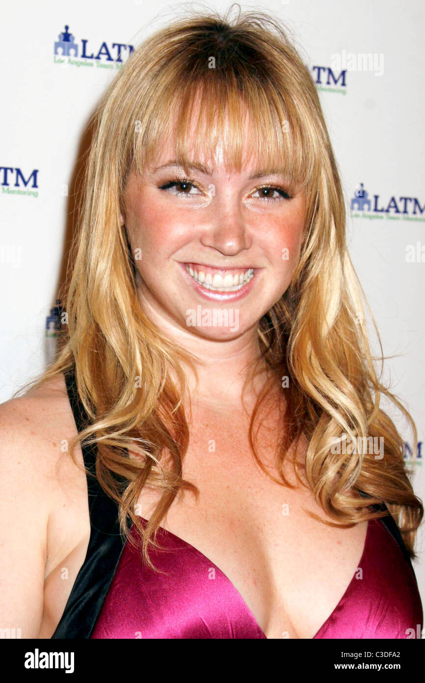 Jennifer Tisdale Disney Channel stelle partecipare a "un'estate Soiree - La magia di mentoring" tenutasi presso il Beverly Wilshire Hotel Los Foto Stock