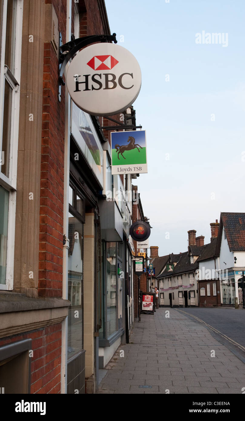 High Street banche in Wymondham, Norfolk Foto Stock