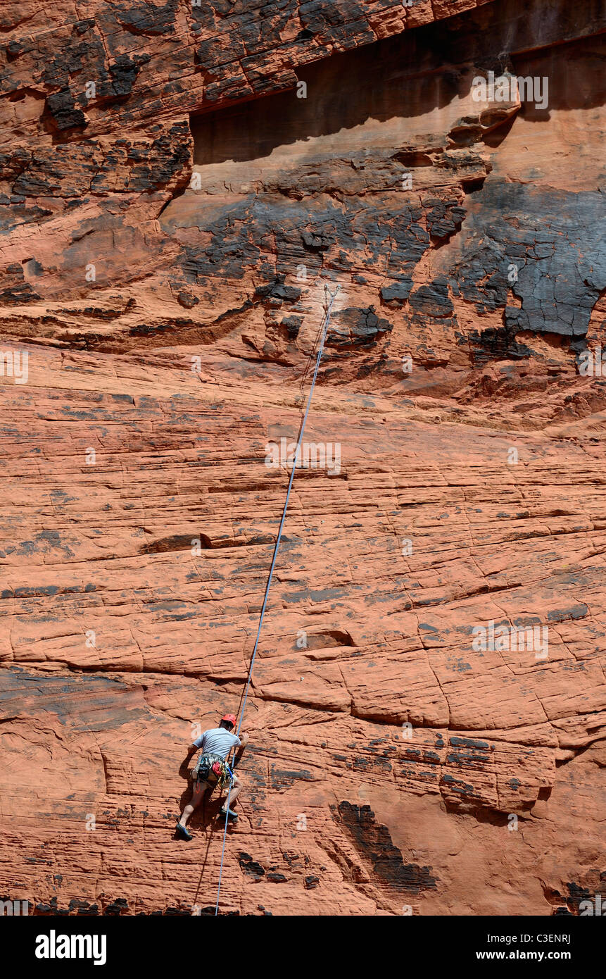 Arrampicata su roccia classe, calicò colline, il Red Rock Canyon, nevada 110417 70129 Foto Stock