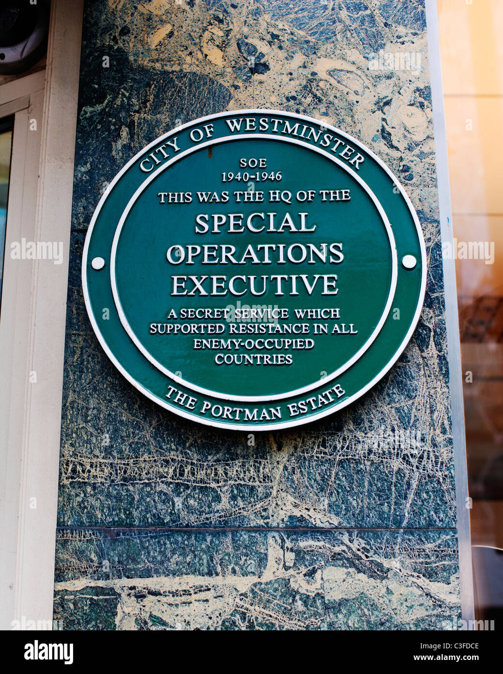 La placca " Special Operations Executive" Indirizzo sede legale, 64 Baker Street, Londra, Inghilterra, Regno Unito, Europa Foto Stock
