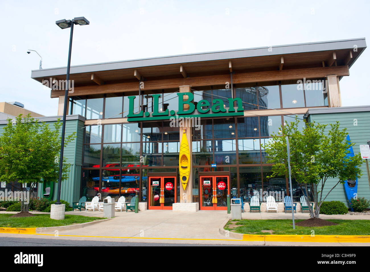 Stati Uniti d'America VA Virginia L L Bean rivenditore a Tysons Corner Mall store esterno Foto Stock