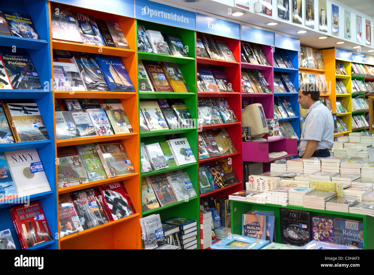 Interno di un book store in Buenos Aires, Argentina. Foto Stock