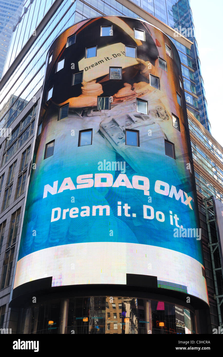 NASDAQ sede in Times Square a New York City. Foto Stock