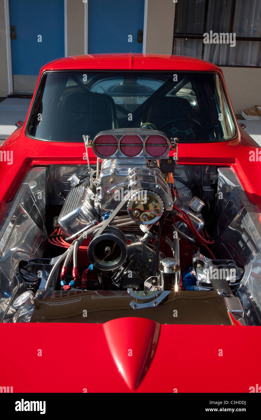 Red Chevrolet Corvette Drag Racer motore Foto Stock