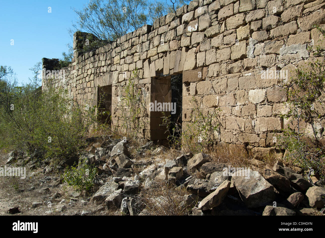 Resti di un edificio di pietra arenaria in Guerrero Viejo, Tamaulipas, Messico Foto Stock