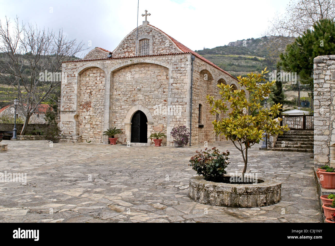 La quarta centurary chiesa greco-ortodossa di Agia Moni dedicata a San Nicola Foto Stock