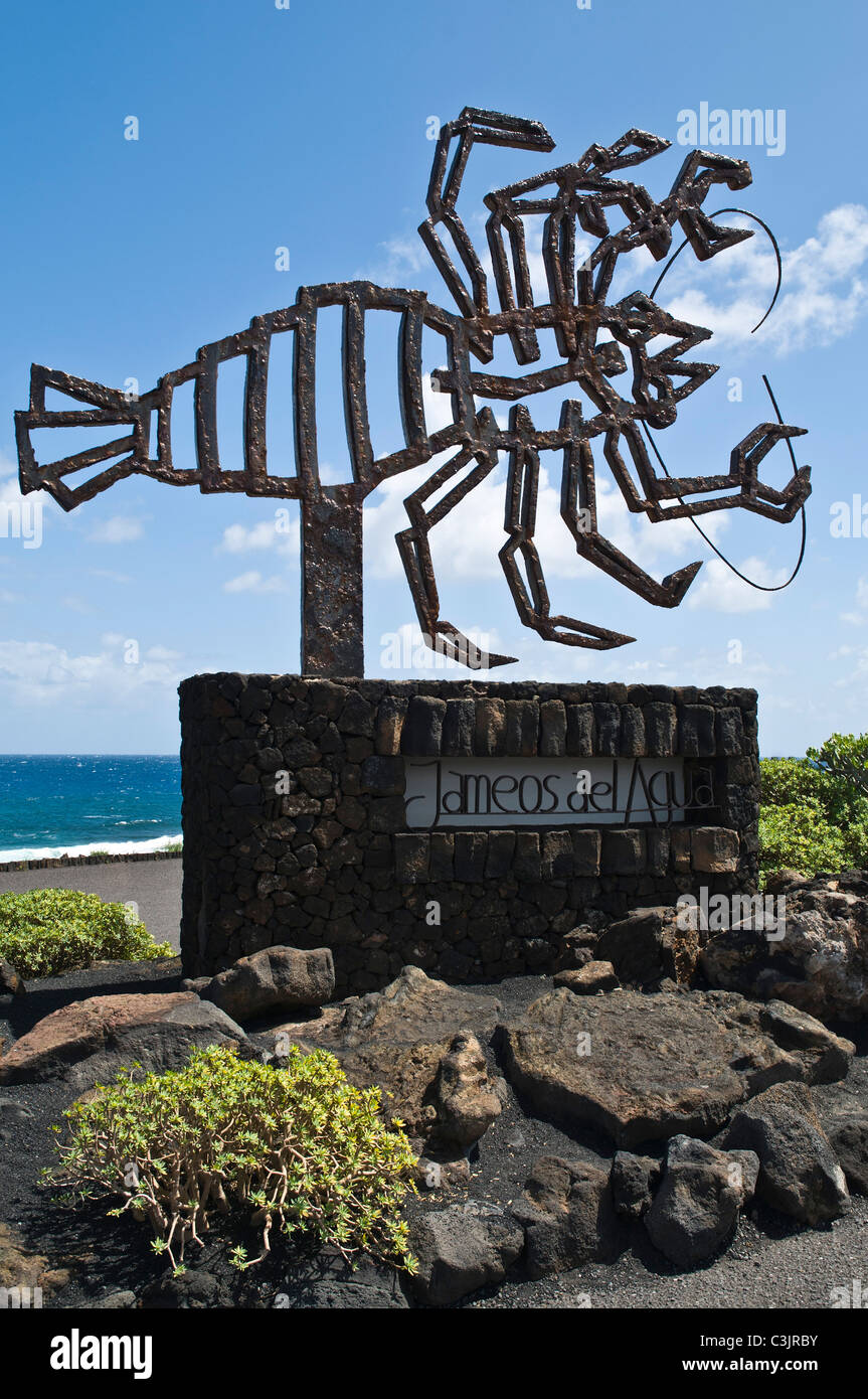 Dh Jameos del Agua LANZAROTE Scorpion scultura di metallo artwork Foto Stock
