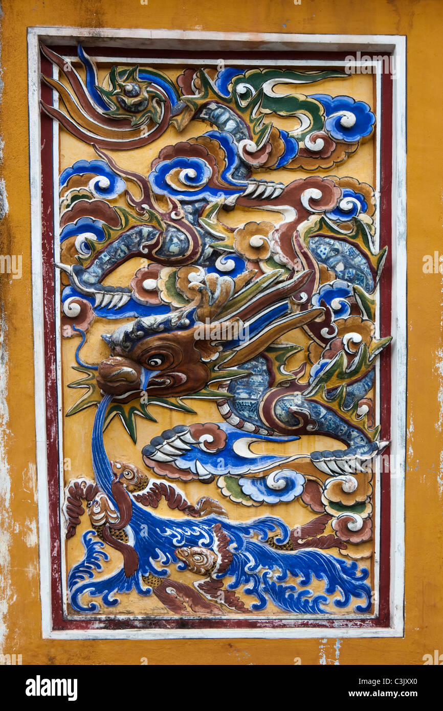 Città Imperiale, Gate decorazione, tonalità, Vietnam Foto Stock