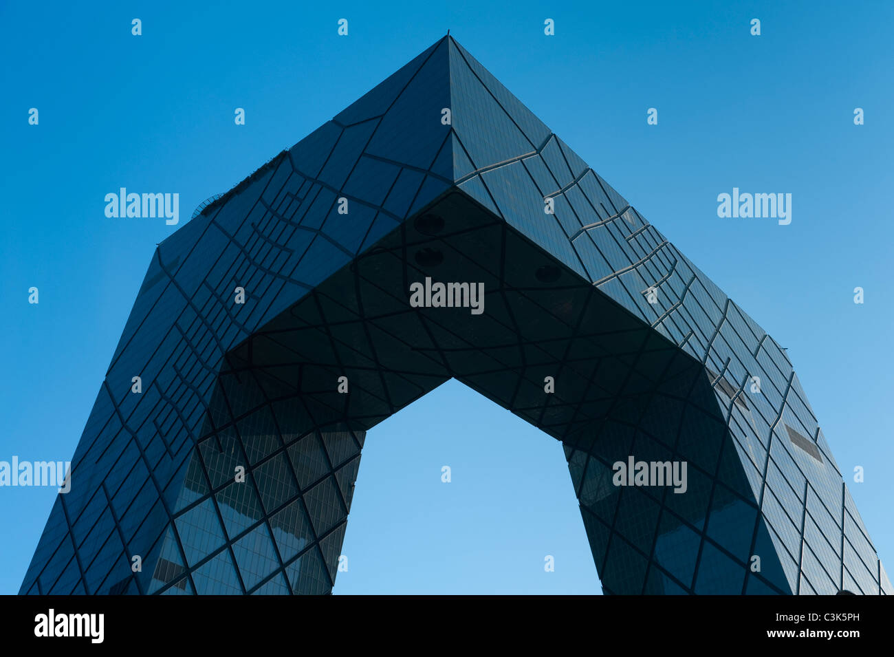 CCTV stazione TV HQ da OMA Rem Koolhaas studio di architettura, 2009, Central Business District, Pechino, Cina, Asia. Foto Stock