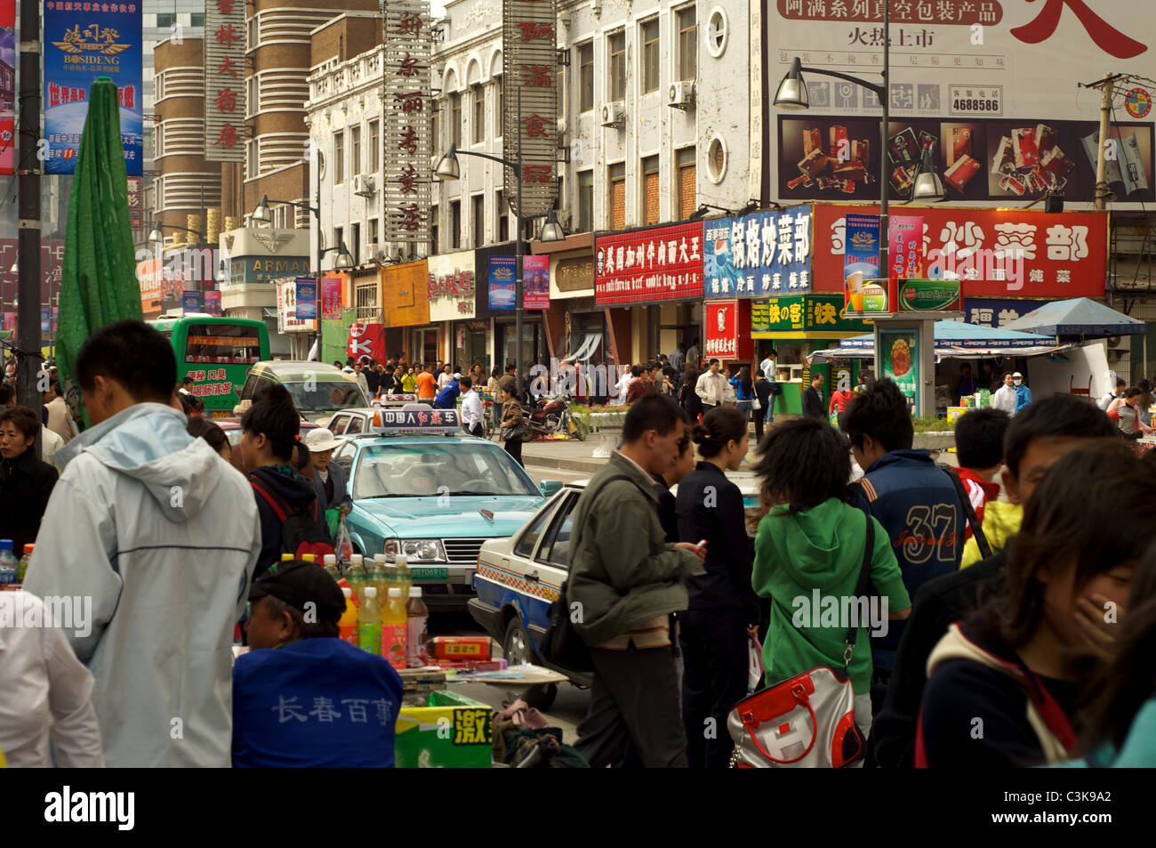 Semiscafi scene di strada Foto Stock