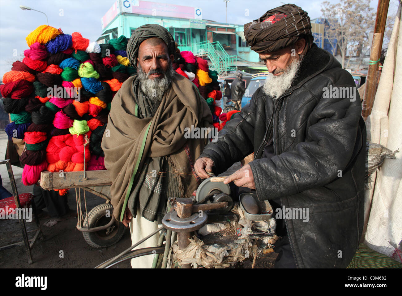 Vita quotidiana sul mercato a Kunduz Foto Stock