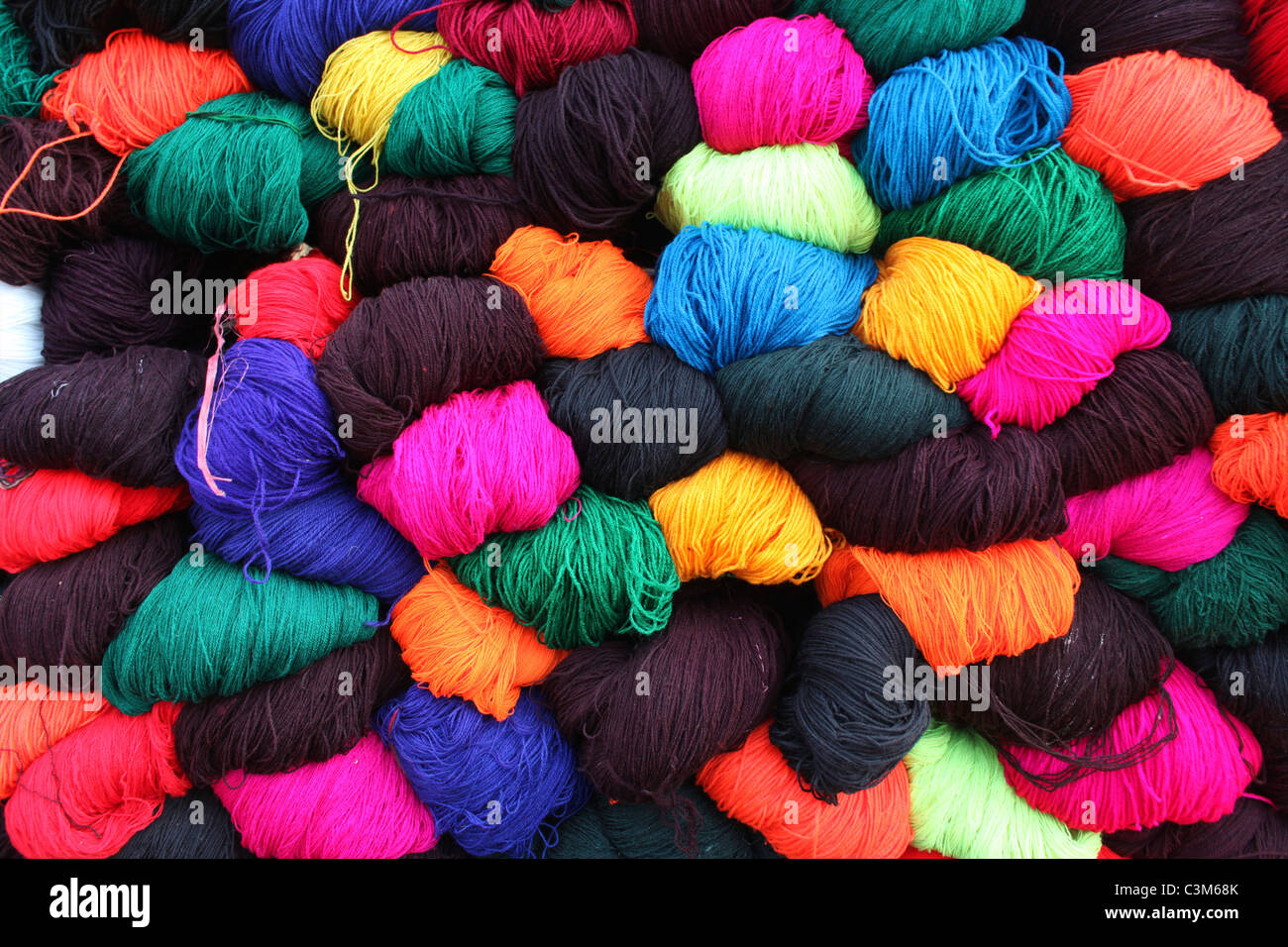 Vita quotidiana sul mercato a Kunduz Foto Stock