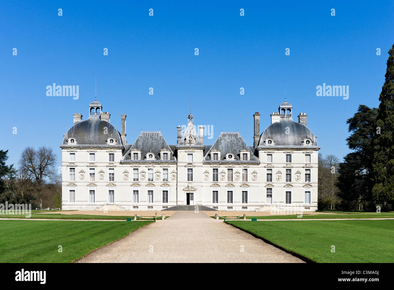 La facciata a sud del Chateau de Cheverny, Valle della Loira, Touraine, Francia Foto Stock