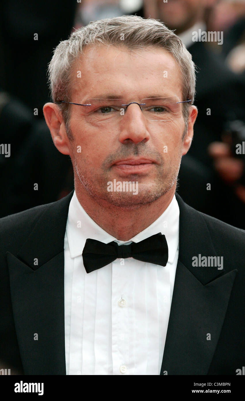 LAMBERT WILSON SERATA DI APERTURA DEL FESTIVAL DELLA PELLICOLA Palais des Festivals Cannes Francia 11 Maggio 2011 Foto Stock