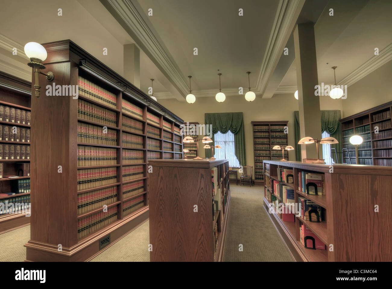 Biblioteca di diritto nella storica Pioneer Court House Portland Oregon 2 Foto Stock