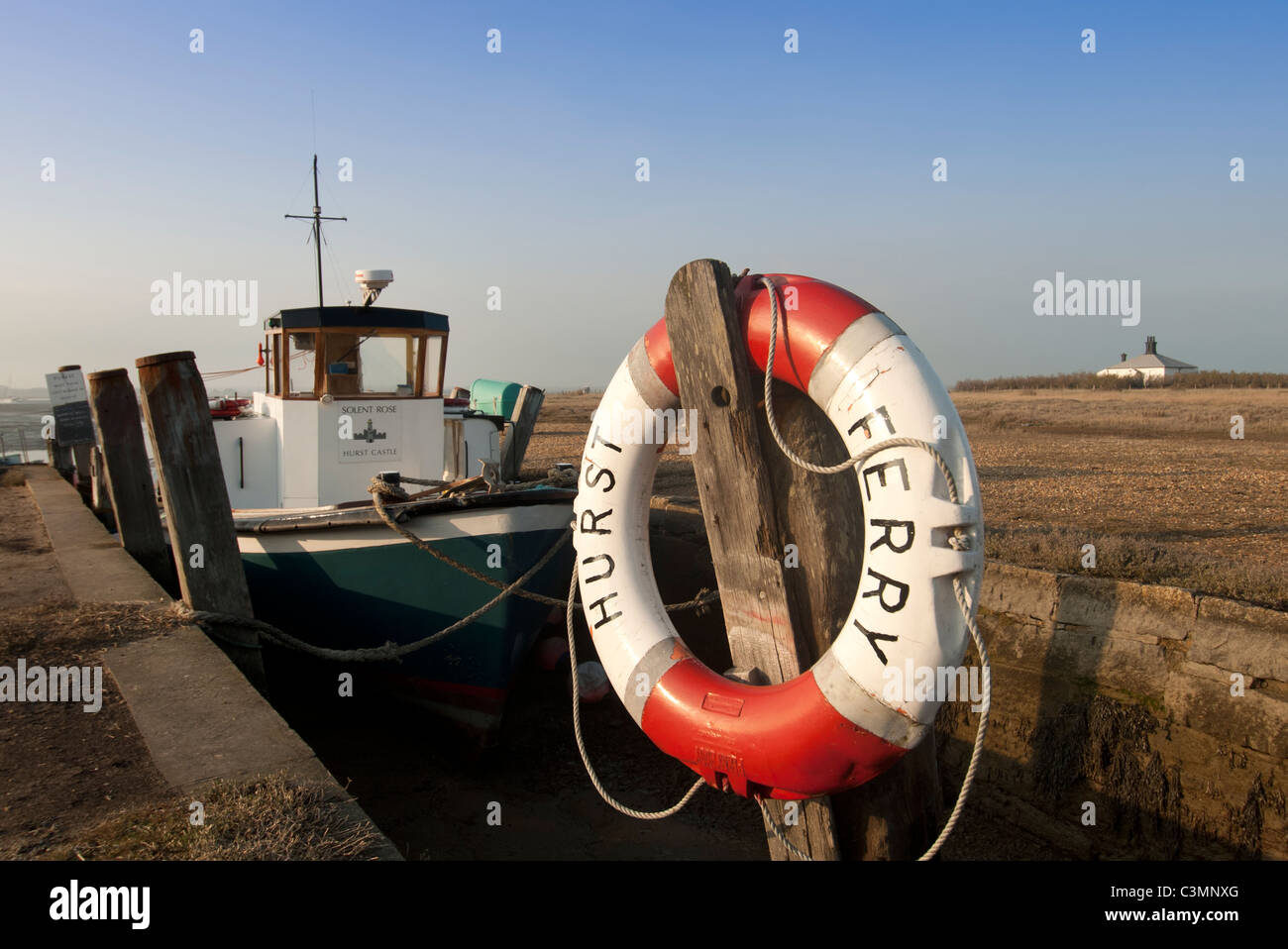 La Hurst Ferry a Hurst Castle Hampshire Foto Stock