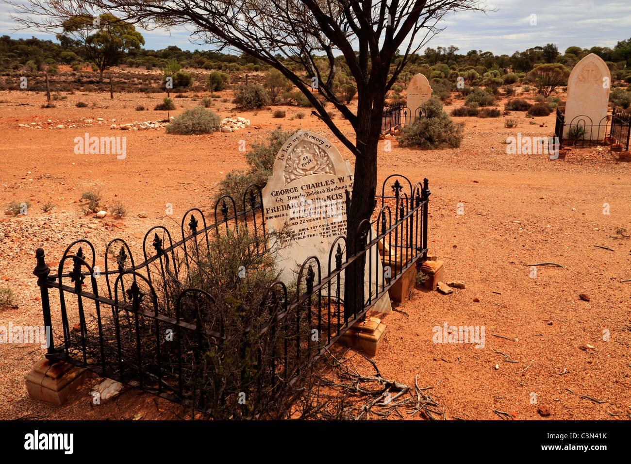 Headstone grave a Menzies cimitero, Australia occidentale Foto Stock