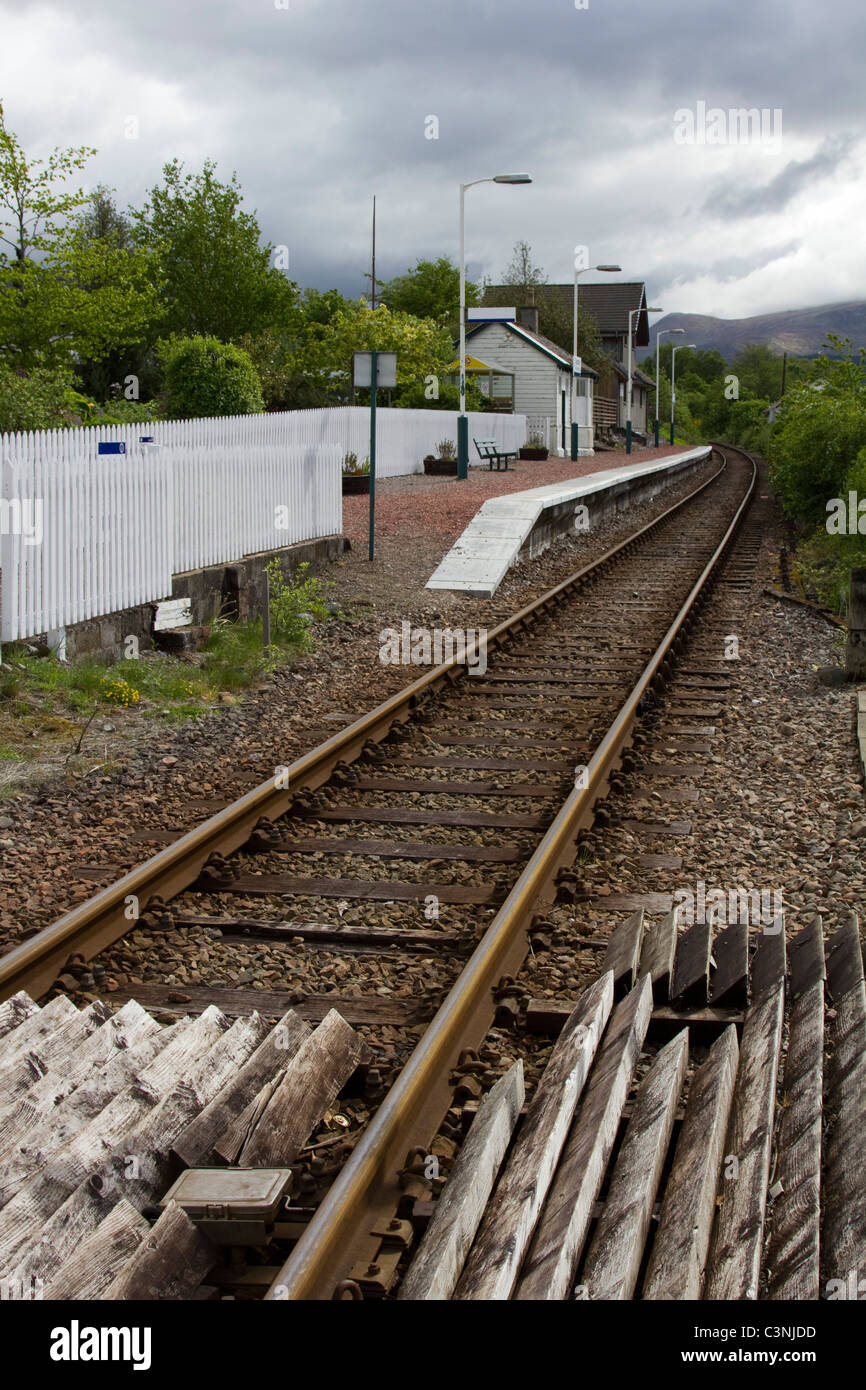 Corpach single track highlands stazione ferroviaria Scotland Regno Unito Foto Stock
