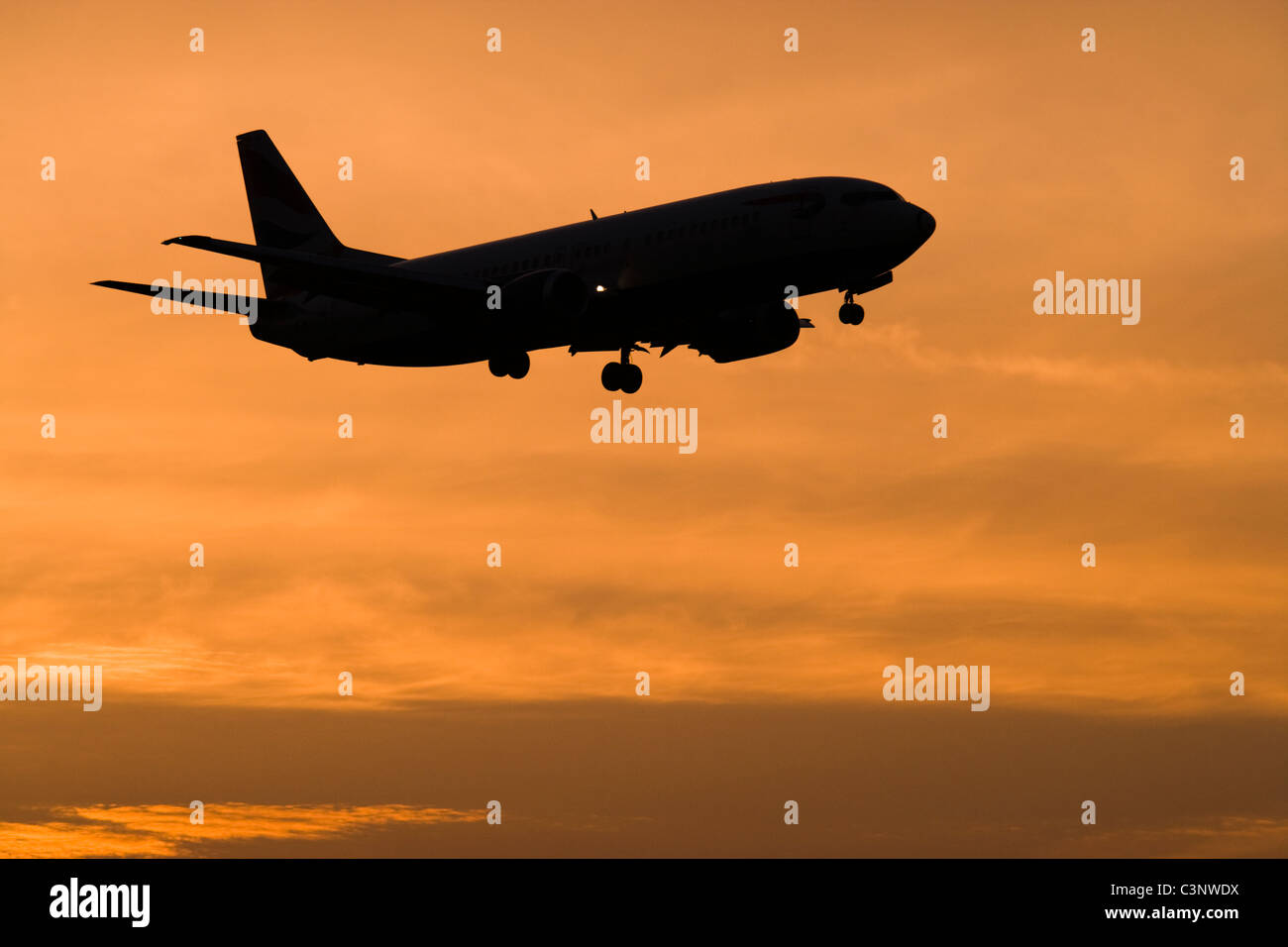 Aeroplano attorno alla terra. Foto Stock
