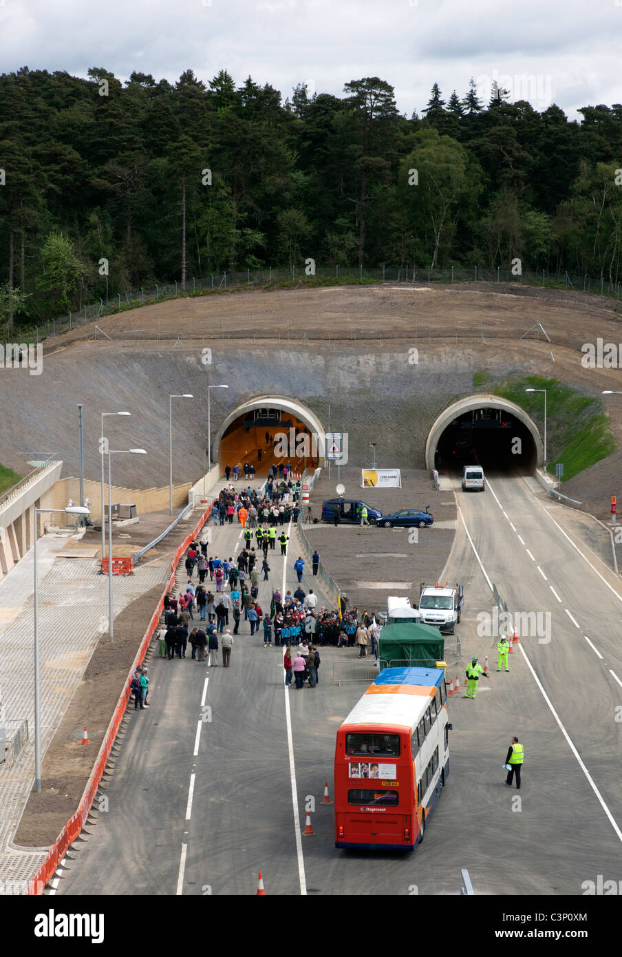 Tunnel hindhead vision evento procedura dettagliata. a3 hindhead tunnel aperto al pubblico a piedi attraverso il 14 maggio 2011. Foto Stock