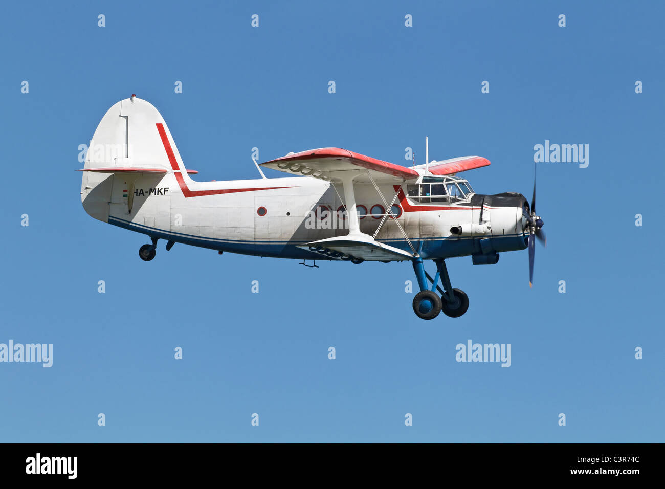 Un veterano soviet/ russo Antonov AN2 per impieghi pesanti bi-plane Foto Stock