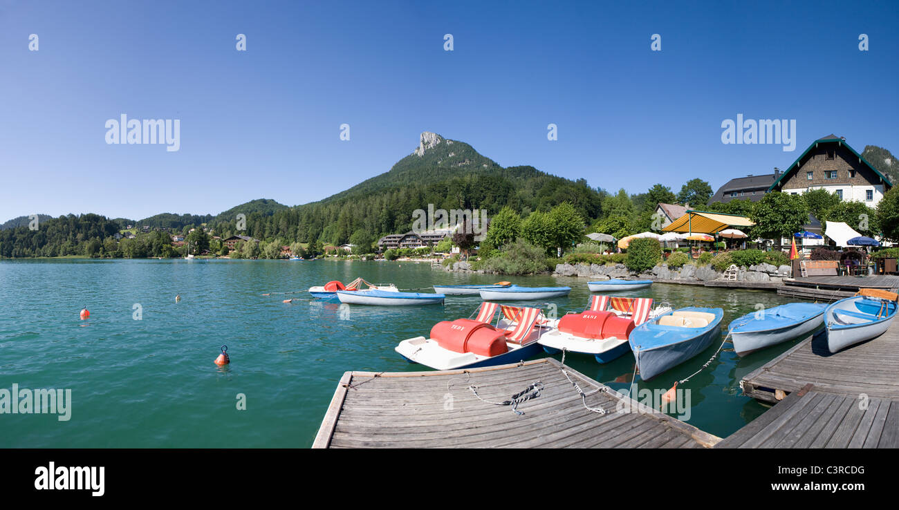 Austria, Salzkammergut, Fuschl, Schober, vista di scarponi in lago Fuschlsee Foto Stock